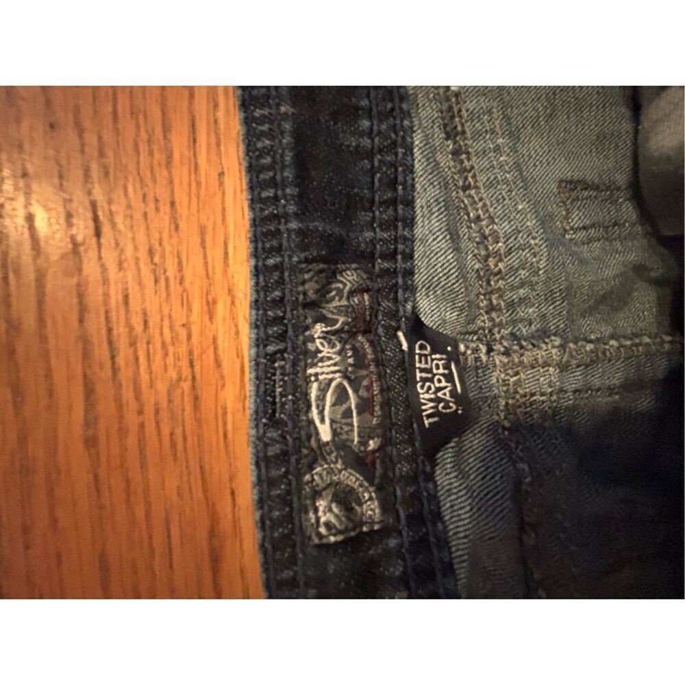 Silver Capri Jeans - Picture 2 of 4